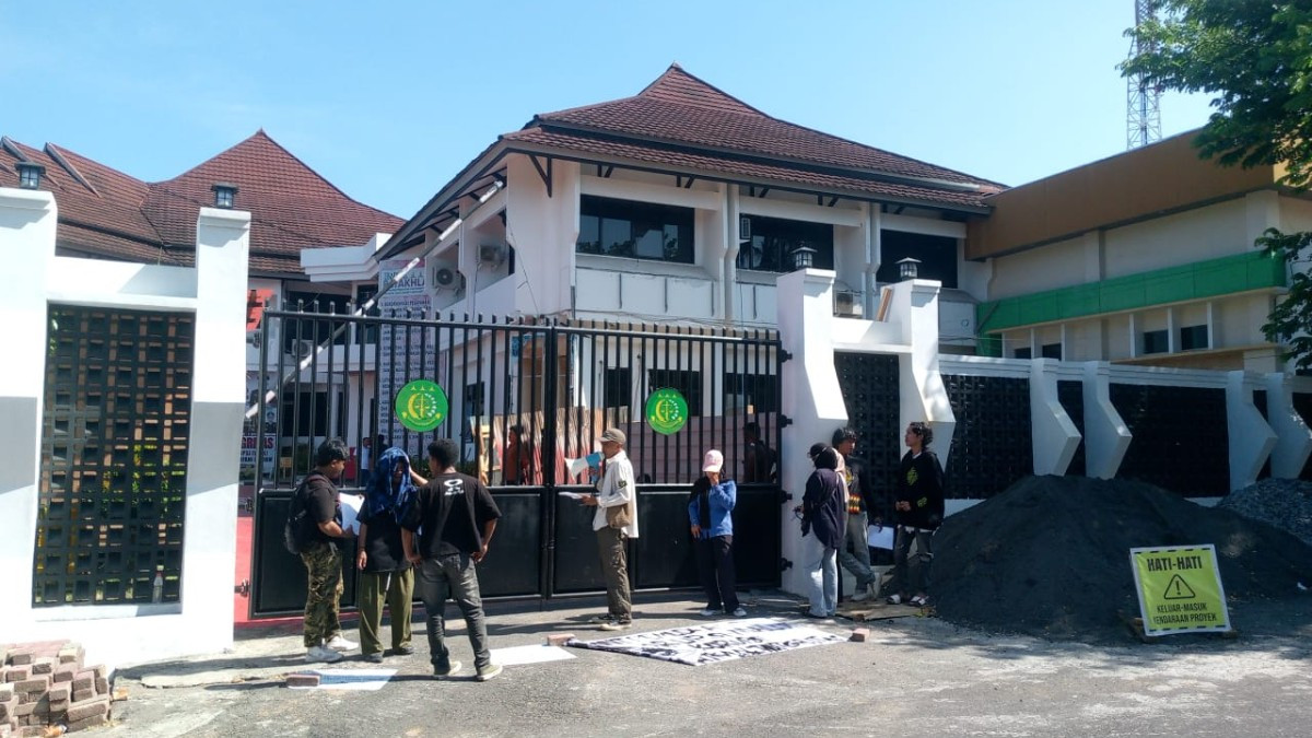 Ada Rp 4 Miliar Masuk ke Kejati, di Tengah Pemangkasan TPP serta efisiensi; Prioritas Pemprov di Pertanyakan.